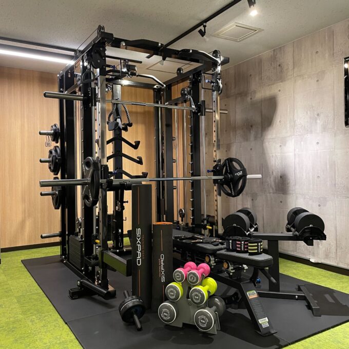 REAL WORKOUT 千歳烏山店の公式ジム内観